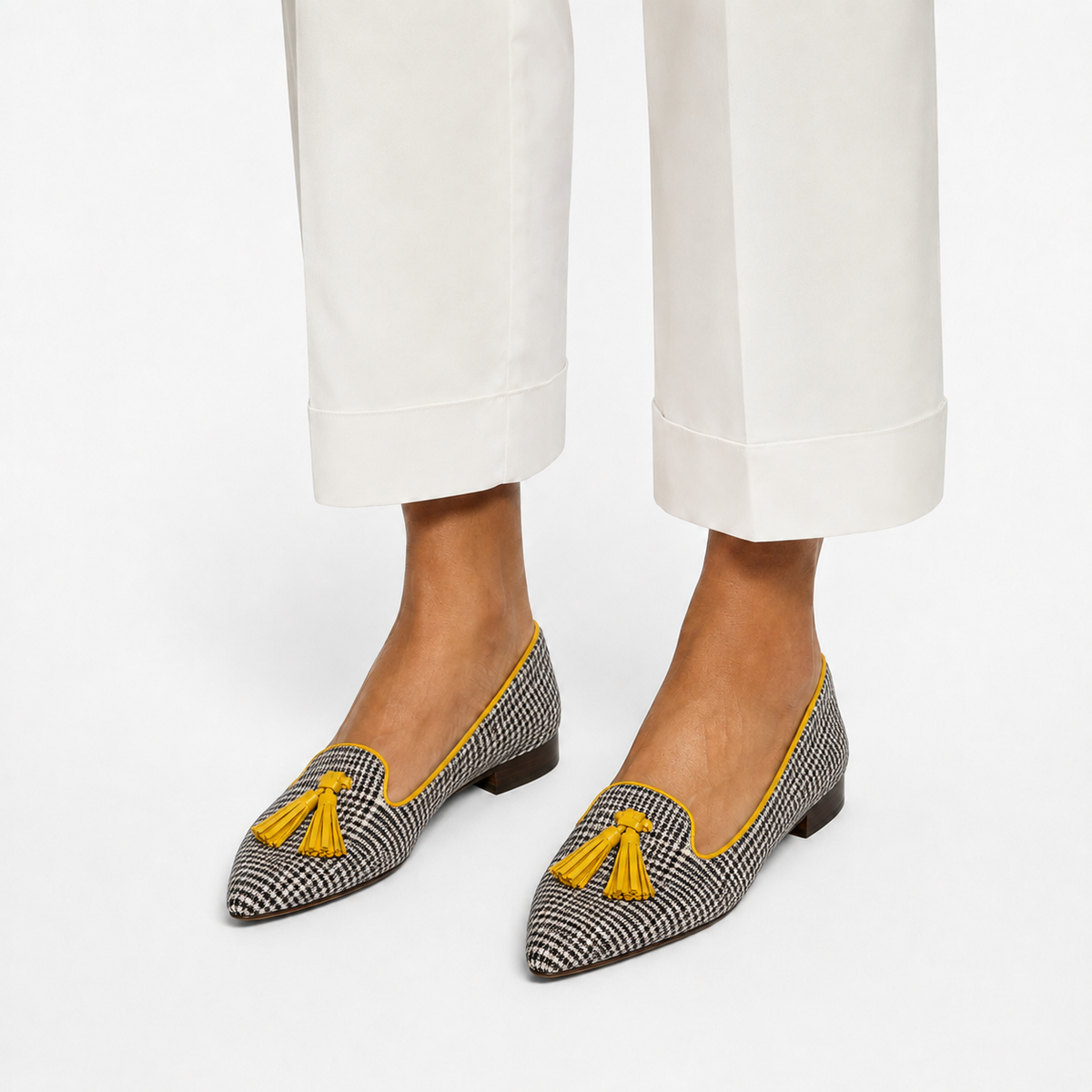 Livia | Pointed Flats